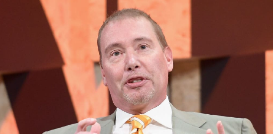 配资正规网上股票配资 “债王”冈拉克警告私募信贷风险或引发新一轮金融危机